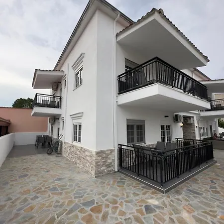 Appartement Mesangala Sunrise à Néa Meságkala Extérieur photo